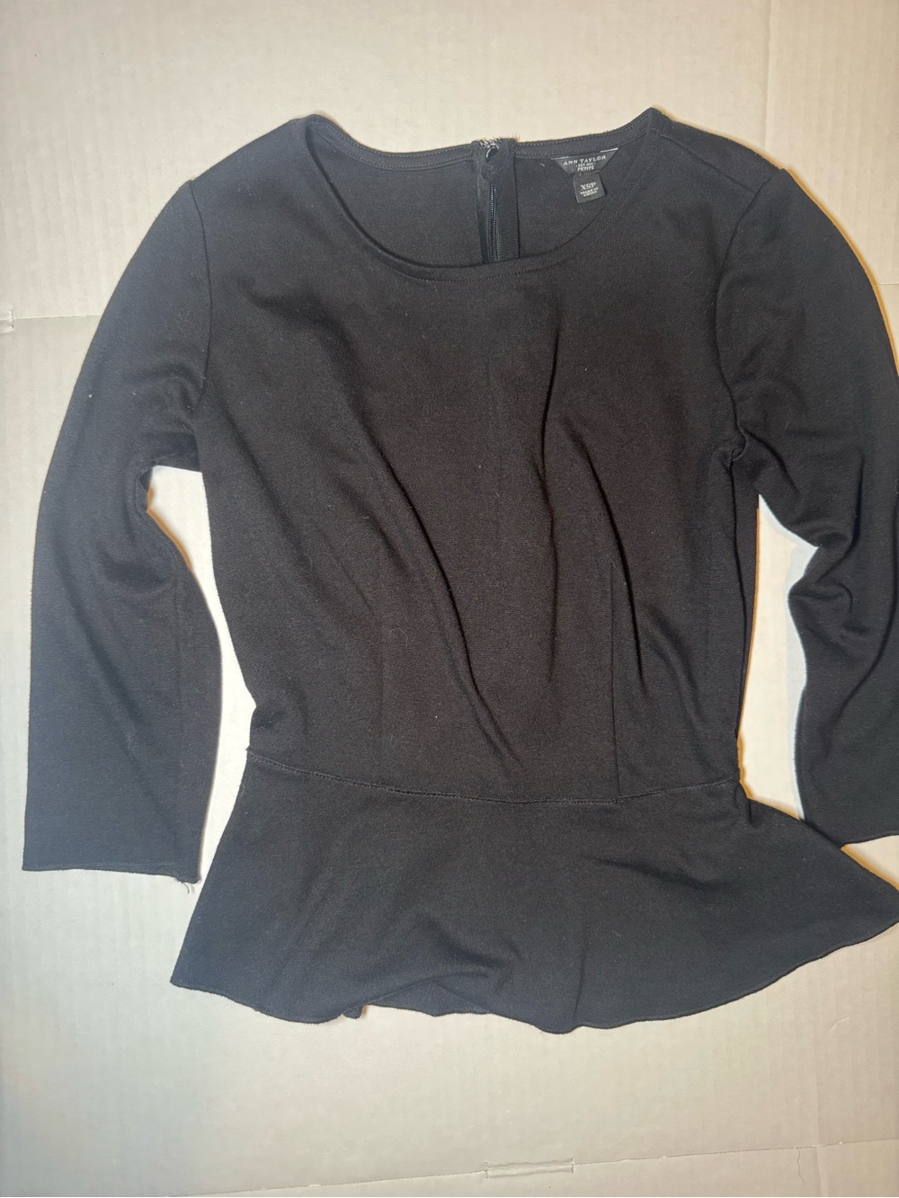 Ann Taylor Black Peplum Back Zipper Top XSP